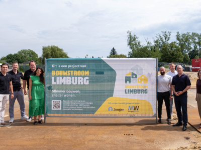 Stenenkruis start bouw.jpg